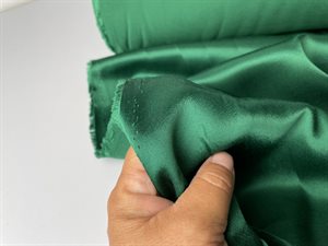 Fastvævet viscose - crepe de chine look i agat grøn